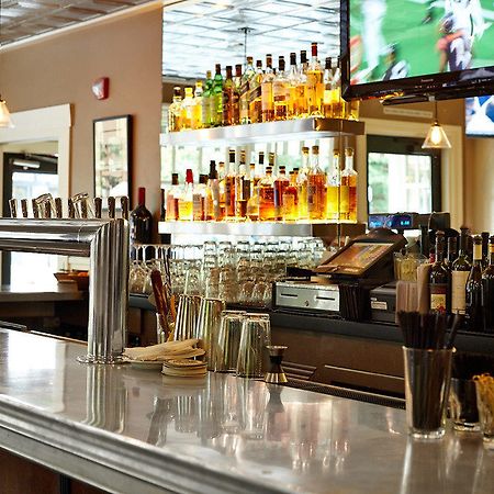 Calistoga Inn Restaurant And Brewery エクステリア 写真